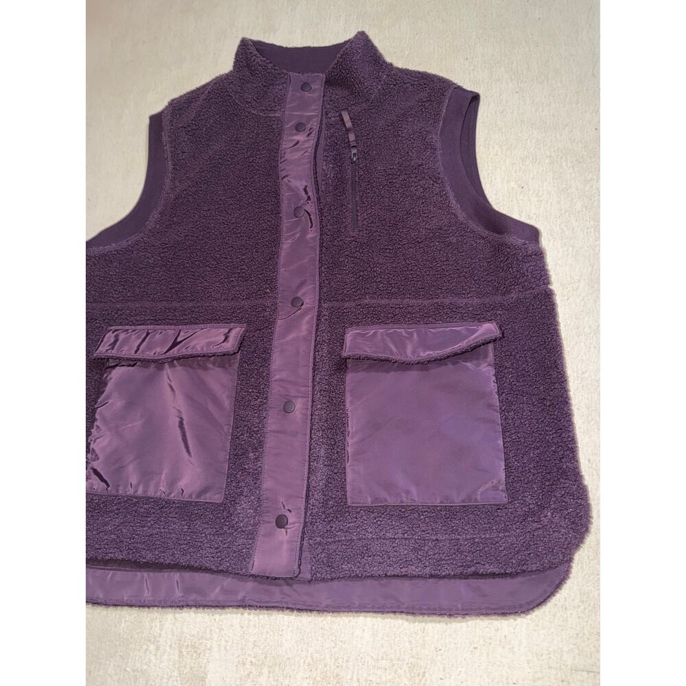 FLX women’s purple vest - Picture 9 of 13